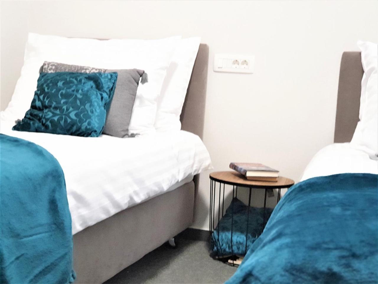 Smart Hostel Slavonski Brod Dış mekan fotoğraf